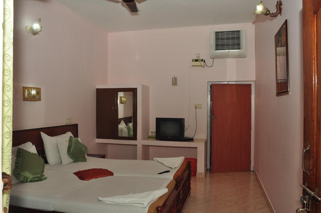 Pappukutty Beach Resort Ковалам Экстерьер фото