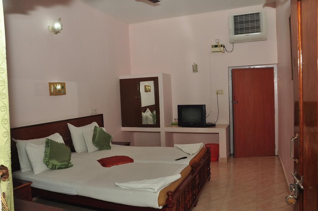Pappukutty Beach Resort Ковалам Экстерьер фото