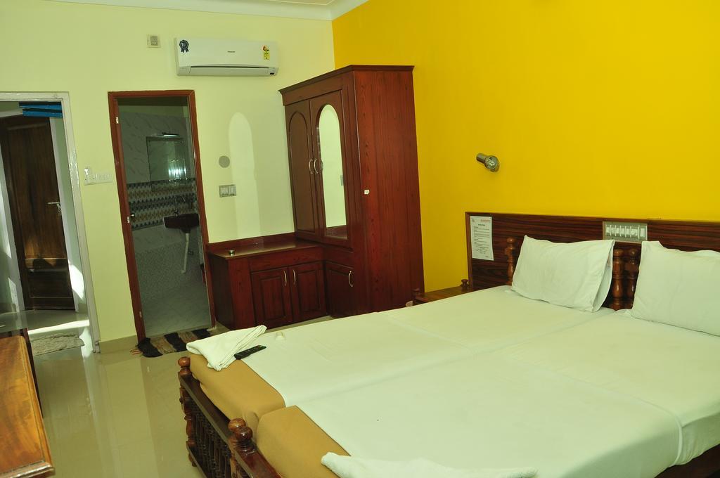 Pappukutty Beach Resort Ковалам Экстерьер фото