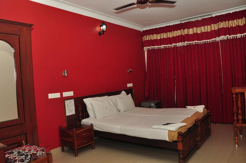 Pappukutty Beach Resort Ковалам Экстерьер фото